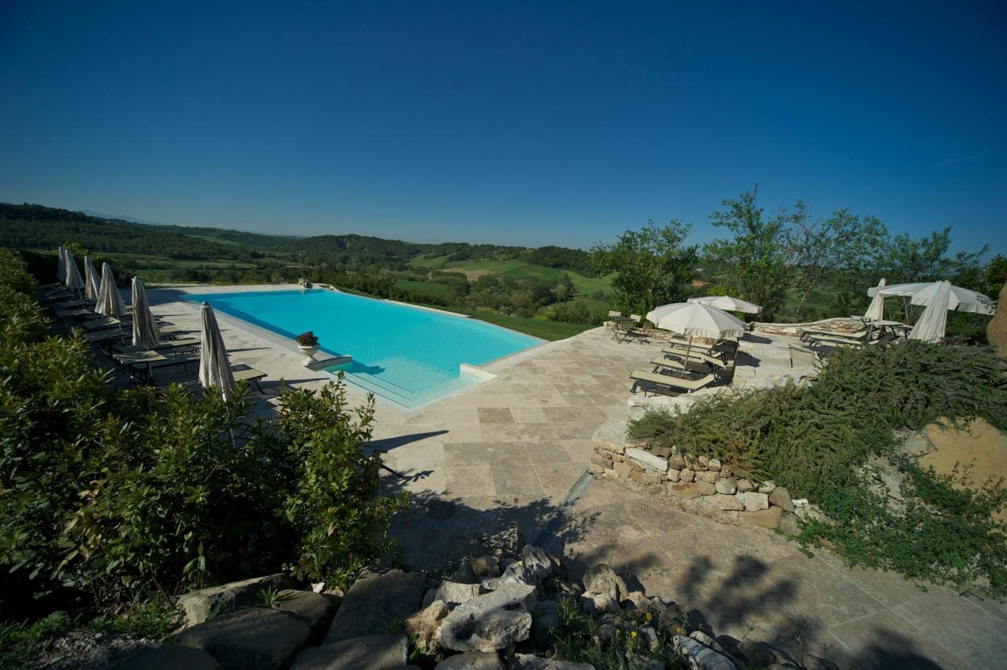 Hotel Laticastelli Country Relais Rapolano Terme Esterno foto